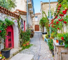 Почивка в Чешме, Турция, самолетна програма от София в събота - 7 нощувки